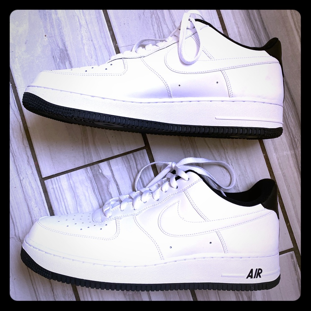 Nike Air Force 1